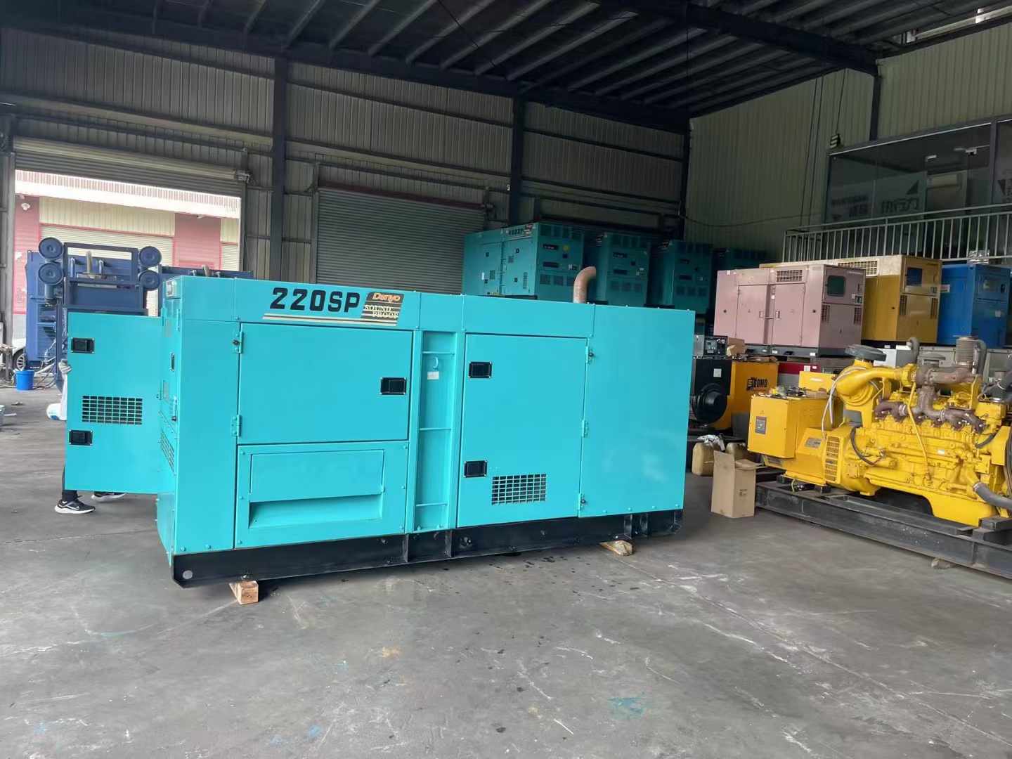 鹤壁800kW 柴油发电机的输出电流波动范围是多少?