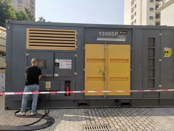 鹤壁100kw柴油发电机组的机油应该如何选择？